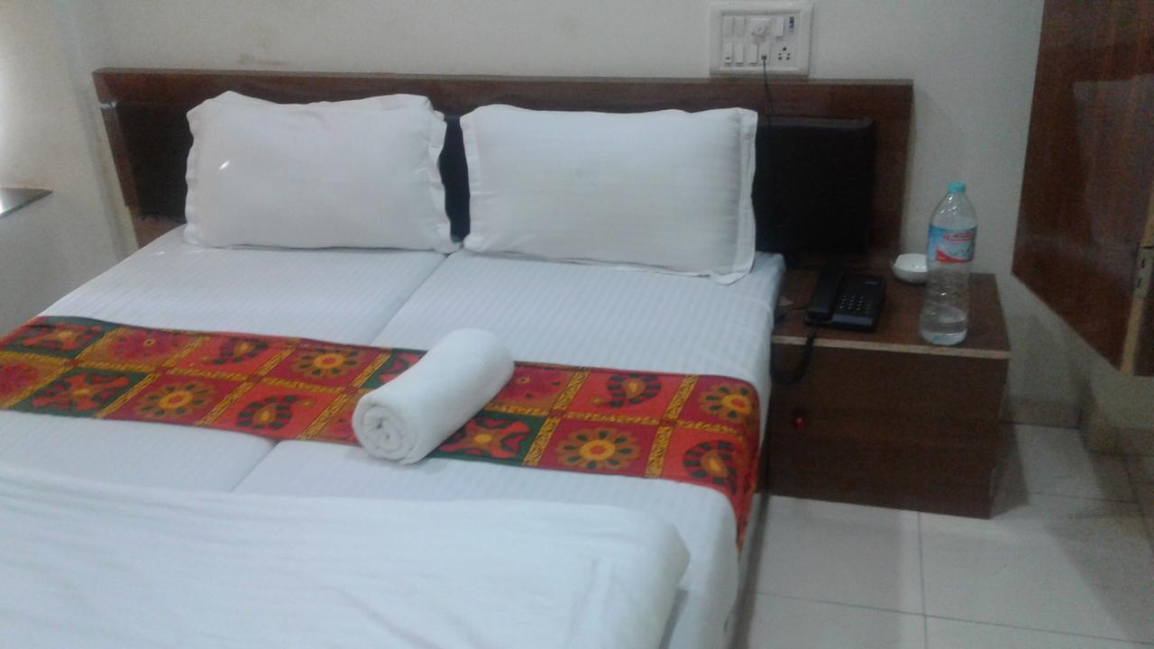 Hotel Akshara Residency Bombay Exterior foto